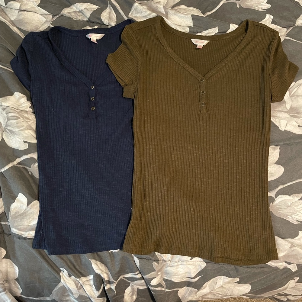 two young women shirts